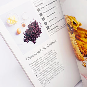 Just 5: Cakes & Desserts: Make life simple with over 100 recipes using 5 ingredients or fewer