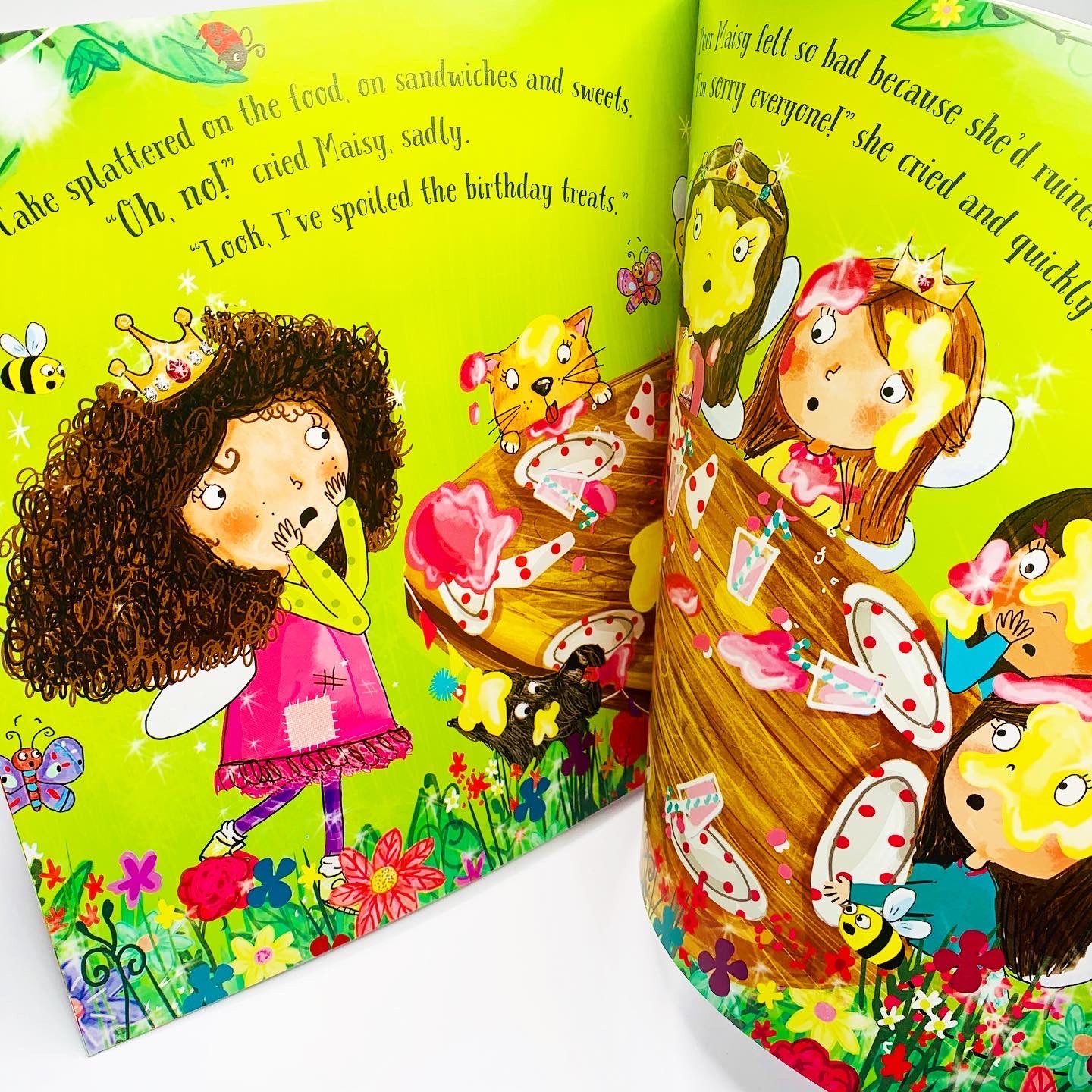 Oops-a-Daisy, Here Comes Maisy!