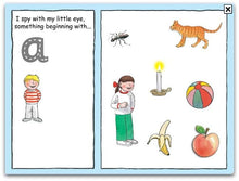 Load image into Gallery viewer, Kipper&#39;s Alphabet I Spy (Stage 1: Read with Oxford)