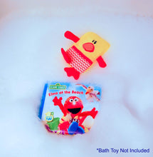Load image into Gallery viewer, Sesame Street Bath Time Bubble Book: Elmo at the Beach
