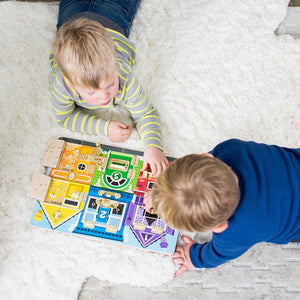 Melissa and Doug: Latches Wooden Activity Board