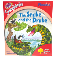 Load image into Gallery viewer, Read with Oxford: Julia Donaldson&#39;s Songbirds: The Snake and the Drake (Stage 4)
