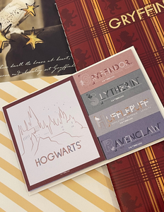 Harry Potter Hogwarts Deluxe Stationery Set: Gryffindor