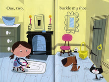 Load image into Gallery viewer, Usborne First Reading: One, Two, Buckle My Shoe (Level 2)
