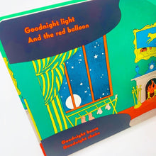 Load image into Gallery viewer, Goodnight Moon (Board Book)