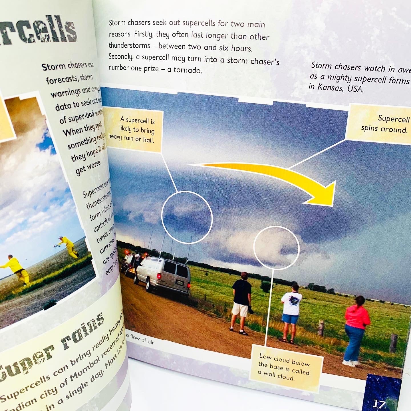 Extreme!: Storm Chaser - Dicing with the World's Most Deadly Storms